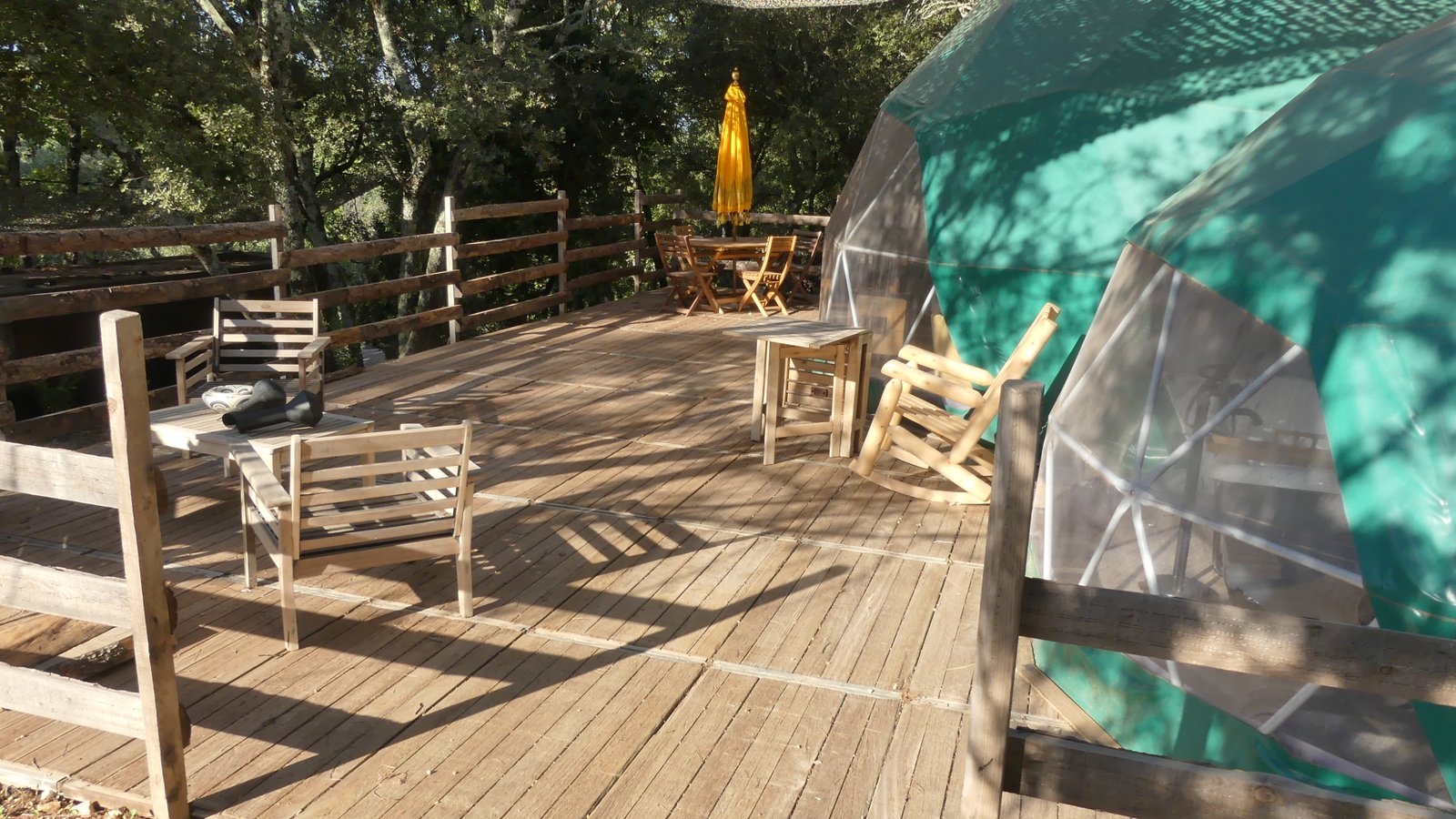Terrasse dôme géodésique L'Instant Deux